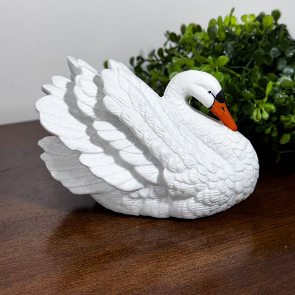 Vintage Royal Heritage Porcelain Swan Figurine Made in Taiwan 5" Long